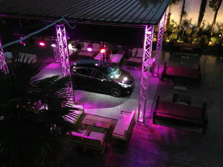 Peugeot 208 XY Purple Night - 23