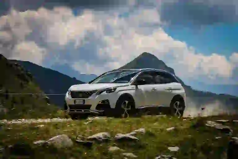 Peugeot 3008 2018 - 2