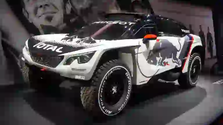 Peugeot 3008 DKR - Salone di Parigi 2016 - 3