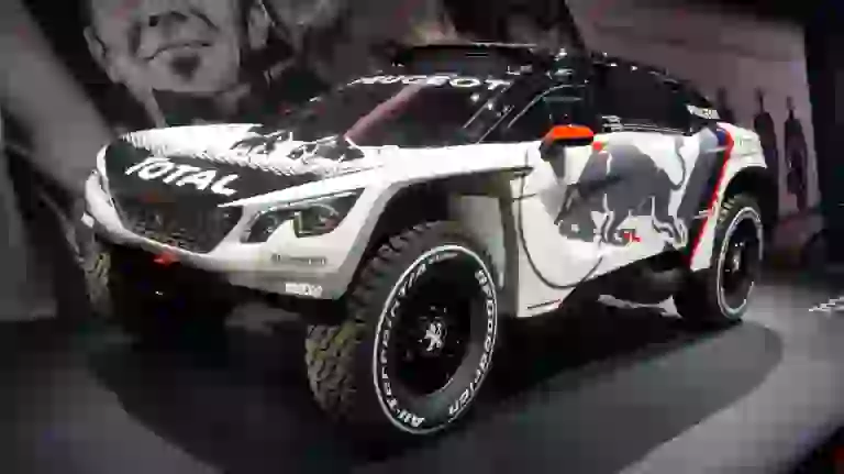 Peugeot 3008 DKR - Salone di Parigi 2016 - 4