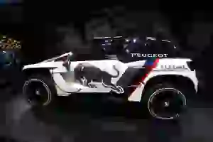 Peugeot 3008 DKR - Salone di Parigi 2016