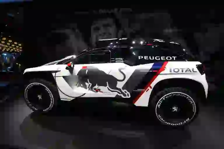 Peugeot 3008 DKR - Salone di Parigi 2016 - 19