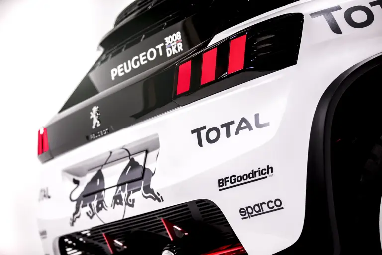 Peugeot 3008 DKR - 6