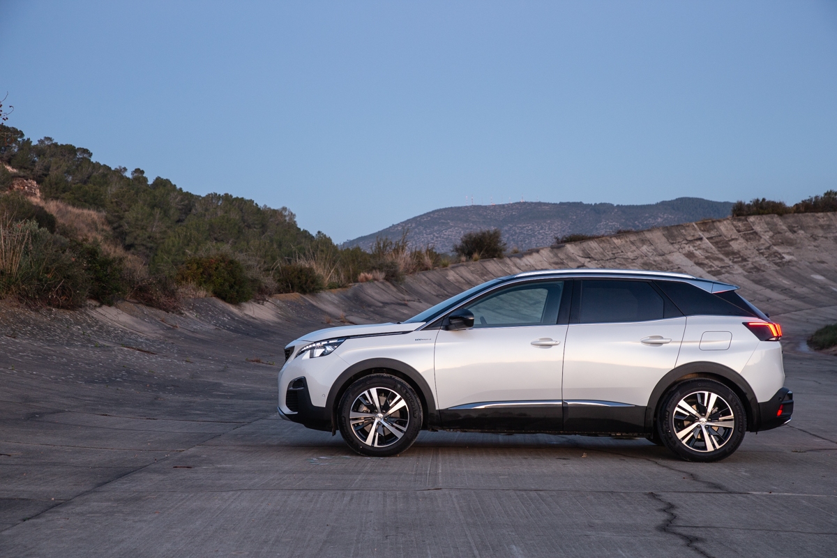 Peugeot 3008 e 508 plug-in hybrid - Modalità di guida