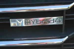 Peugeot 3008 HYbrid4: prova su strada - 21