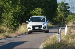 Peugeot 3008 HYbrid4: prova su strada