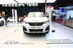 Peugeot 3008 Hybrid4 - Salone di Parigi 2018