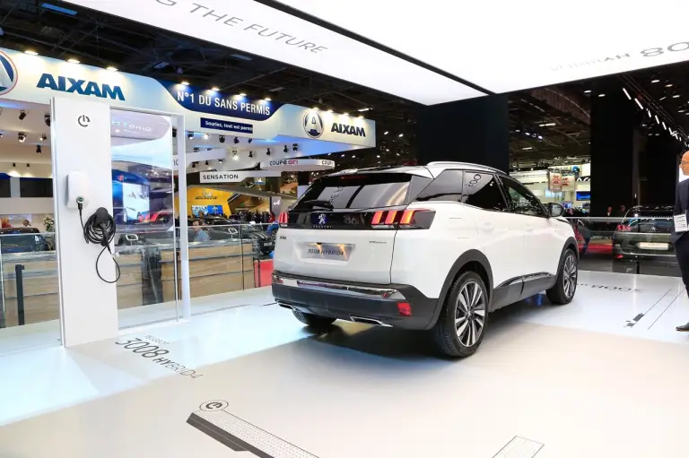 Peugeot 3008 Hybrid4 - Salone di Parigi 2018 - 5