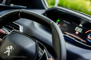 Peugeot 3008 MY 2016 - Anteprima Test Drive - 20