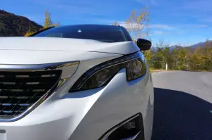 Peugeot 3008 Prova su strada 2017 - 16
