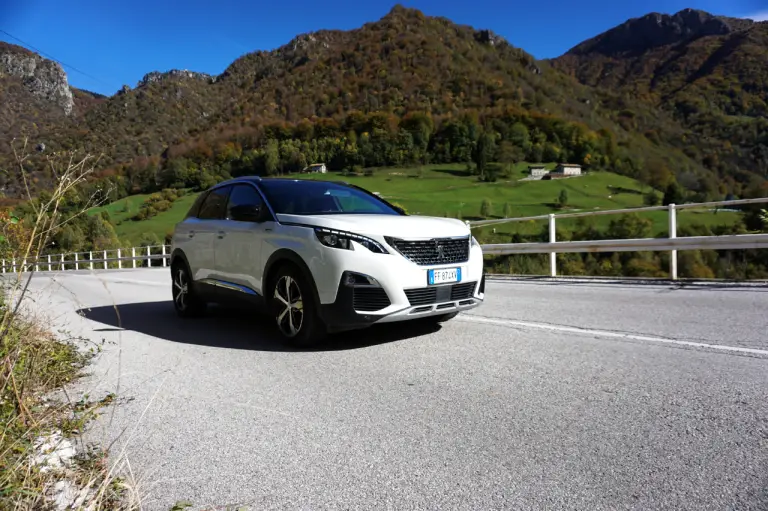 Peugeot 3008 Prova su strada 2017 - 109