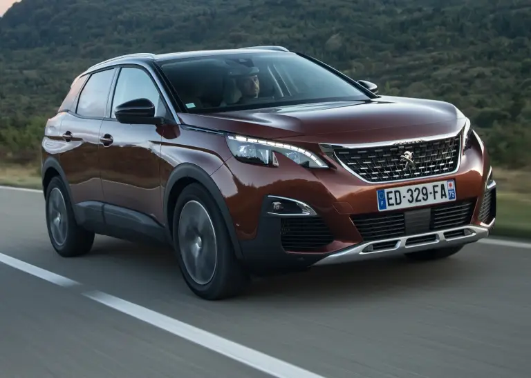 Peugeot 3008 - SUV Business 2017 - 1