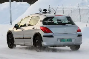 Peugeot 301 - Foto spia 27-01-2012