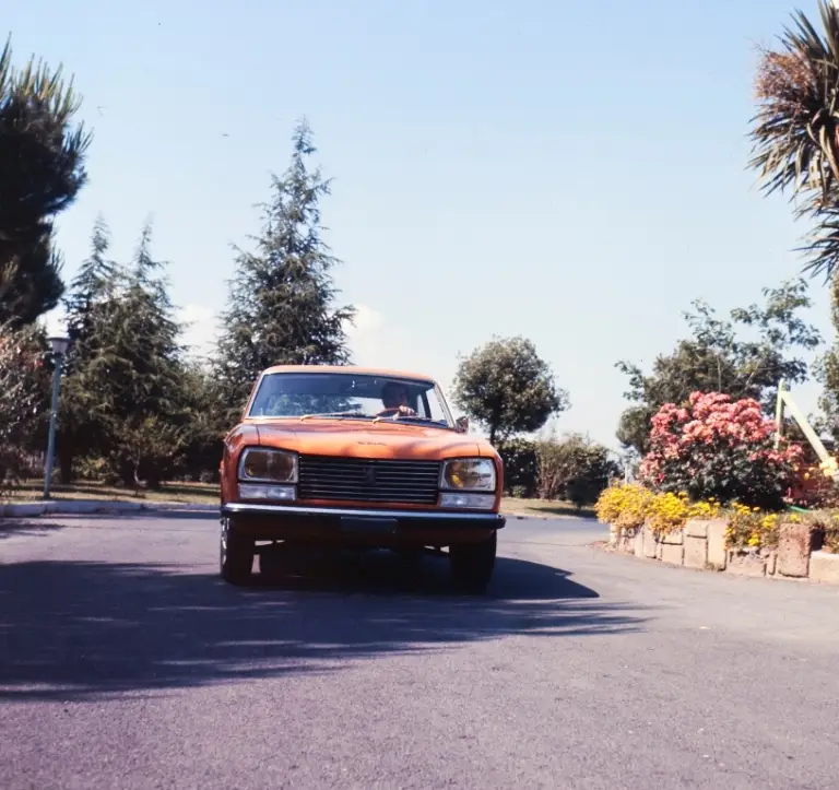 Peugeot 304 - 12