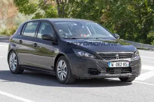 Peugeot 308 2017 - Foto spia 20-09-2016 - 3
