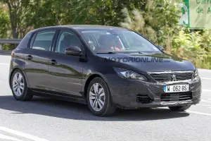 Peugeot 308 2017 - Foto spia 20-09-2016 - 4