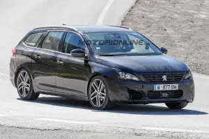 Peugeot 308 2017 - Foto spia 20-09-2016 - 9