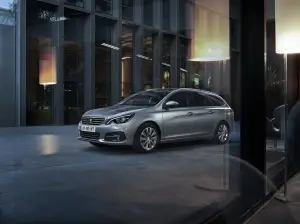 Peugeot 308 2017 - 2