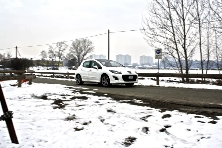 Peugeot 308 e-HDi Prova su Strada - 49