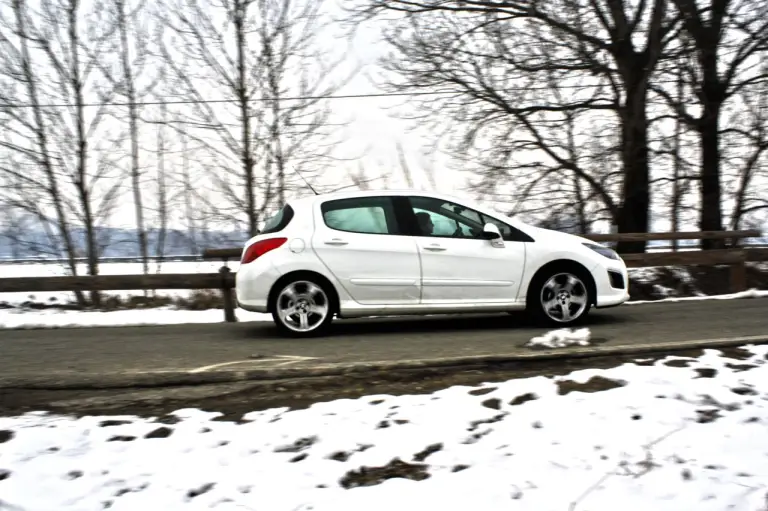 Peugeot 308 e-HDi Prova su Strada - 53