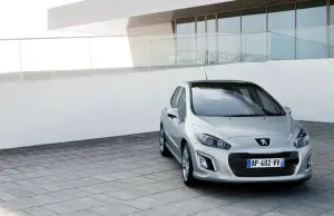 Peugeot 308 facelift 2011 - 4