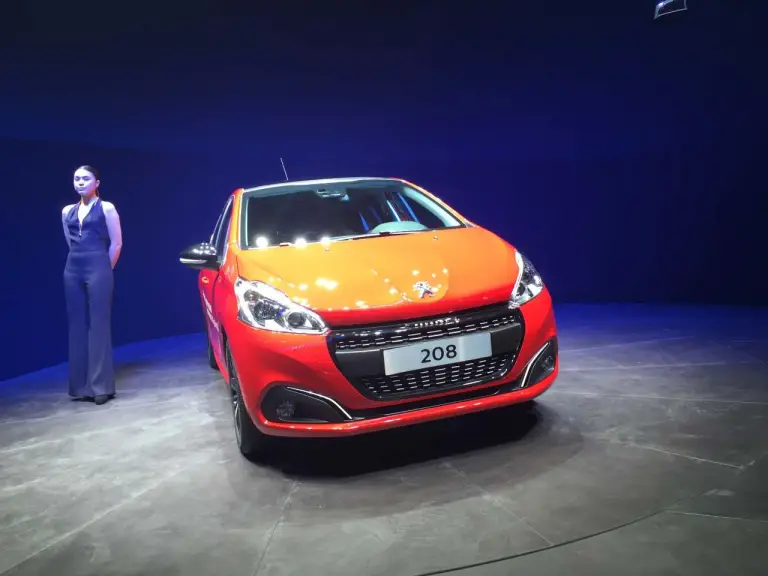 Peugeot 208 Facelift - Salone di Ginevra 2015 - 2
