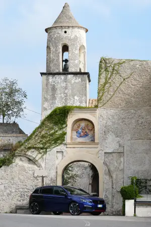 Peugeot 308 GTi ad Amalfi