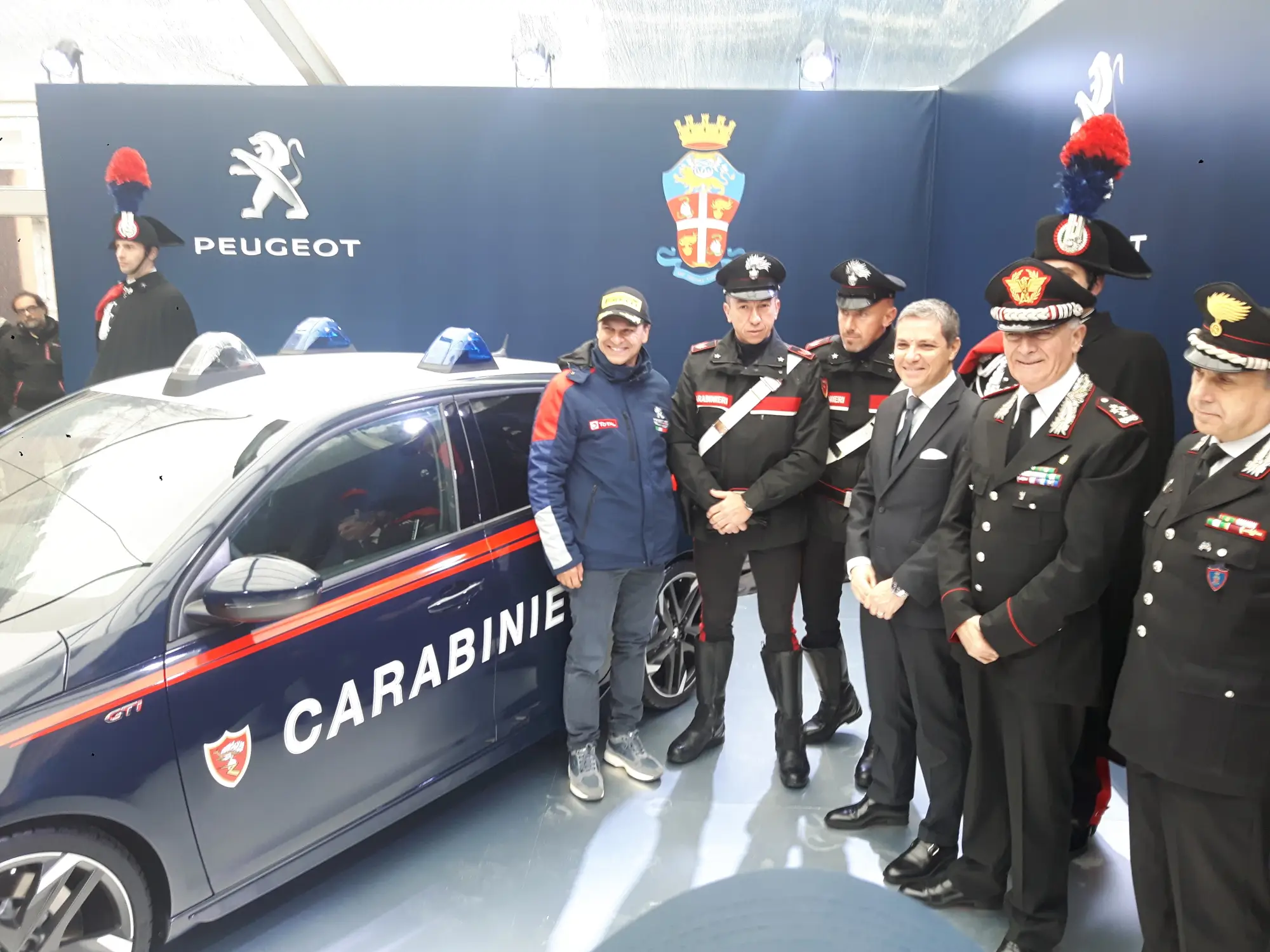 Peugeot 308 GTi Arma dei Carabinieri - 7