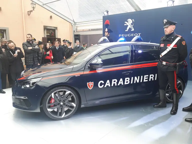 Peugeot 308 GTi Arma dei Carabinieri - 11