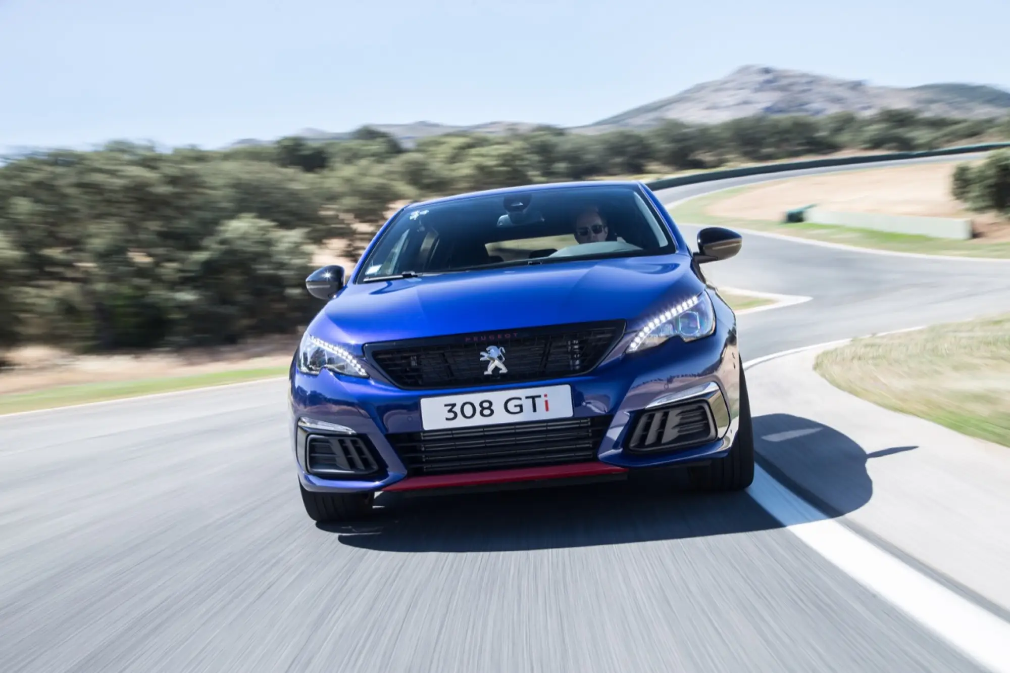 Peugeot 308 GTi by Peugeot Sport 2018 - Test drive - 2