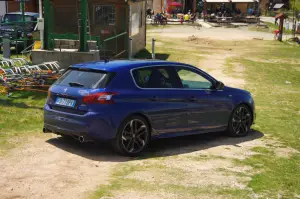 Peugeot 308 GTi - Prova su strada 2016