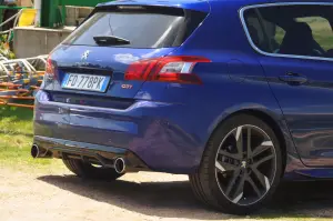 Peugeot 308 GTi - Prova su strada 2016