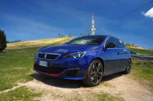 Peugeot 308 GTi - Prova su strada 2016