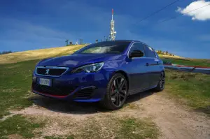 Peugeot 308 GTi - Prova su strada 2016