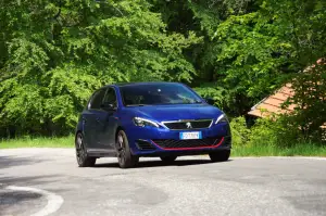 Peugeot 308 GTi - Prova su strada 2016