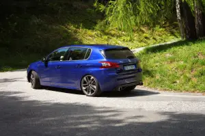 Peugeot 308 GTi - Prova su strada 2016