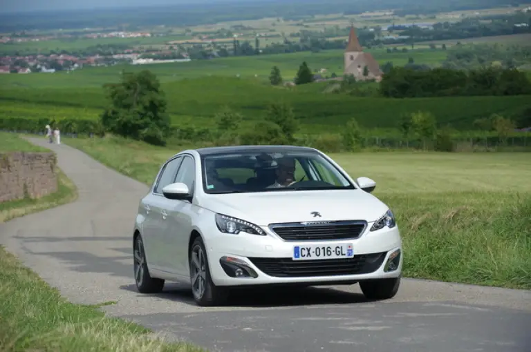Peugeot 308 Primo Contatto - 26