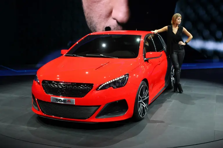 Peugeot 308 R Concept - Salone di Francoforte 2013 - 3