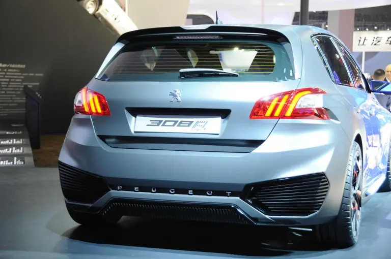 Peugeot 308 R Hybrid Concept - Salone di Shanghai 2015 - 4