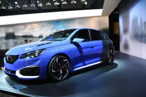 Peugeot 308 R Hybrid Concept - Salone di Shanghai 2015