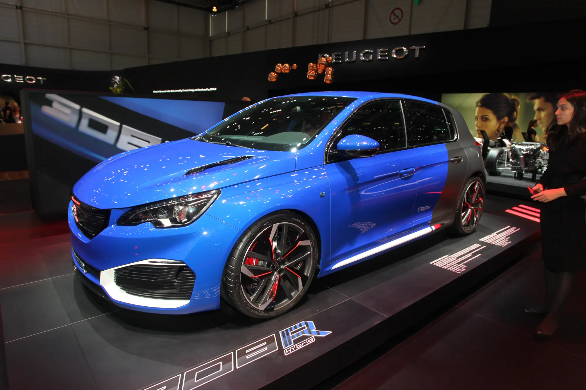 Peugeot 308 R Hybrid - Salone di Ginevra 2016 - 5