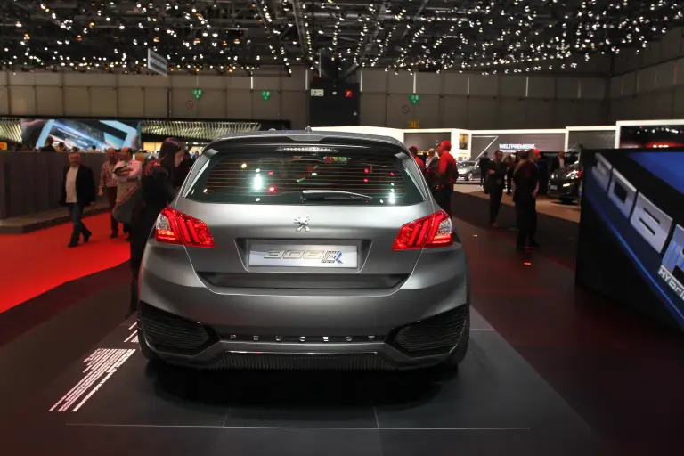 Peugeot 308 R Hybrid - Salone di Ginevra 2016 - 6