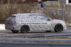 Peugeot 308 SW - Foto spia 24-2-2021