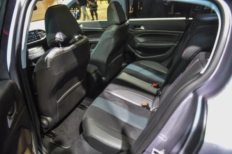 Peugeot 308 Tech Edition - 8