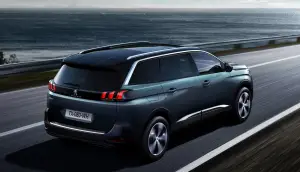 Peugeot 5008 MY 2017 - 13