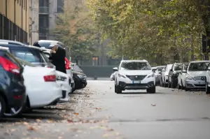 Peugeot 5008 - Prova su strada 2017