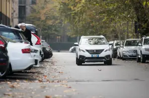 Peugeot 5008 - Prova su strada 2017