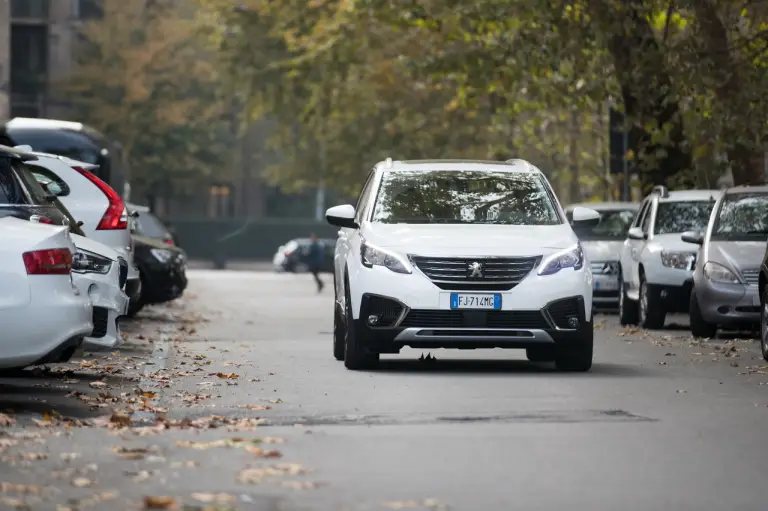 Peugeot 5008 - Prova su strada 2017 - 23