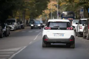 Peugeot 5008 - Prova su strada 2017 - 31