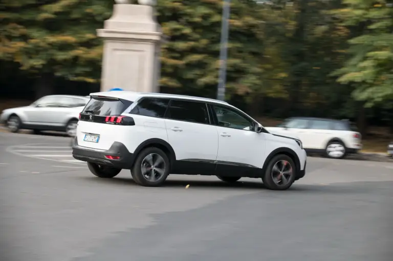 Peugeot 5008 - Prova su strada 2017 - 39